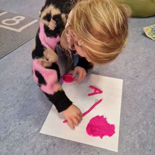 grundschule-buschweg.de > Bildergalerie > Fuchs Stationen_8