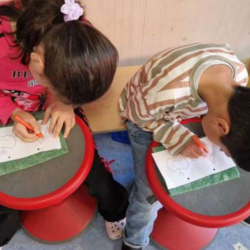 grundschule-buschweg.de > Bildergalerie > Fuchs Stationen_5